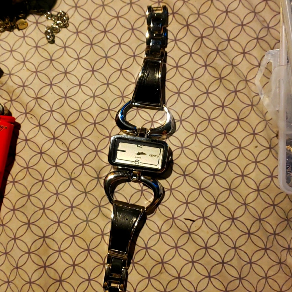 Geneva woman's watch